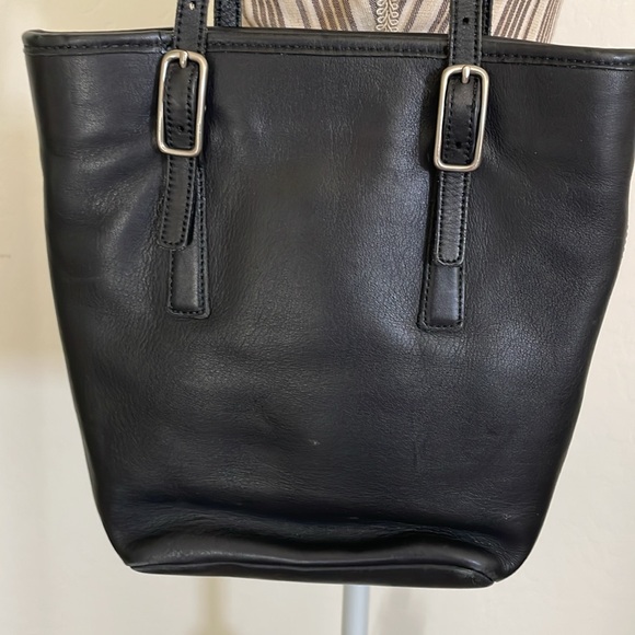 Coach Vintage Legacy Bucket Tote LOD 9803 - Picture 7 of 12